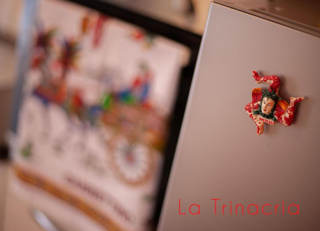 Bed and Breakfast La Trinacria Terrasini Exterior foto